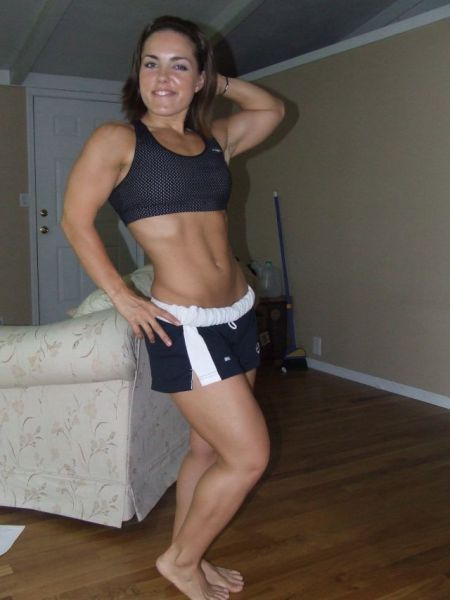 Female Terminators (69 pics)