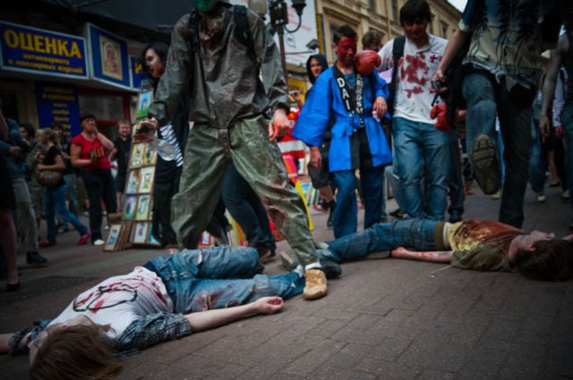 Zombie Walk in Moscow (84 pics)