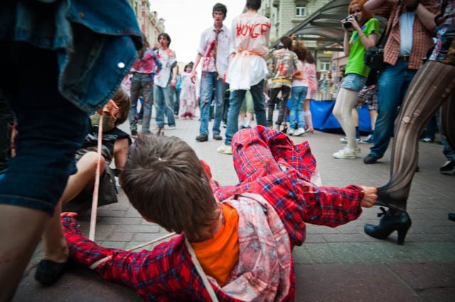 Zombie Walk in Moscow (84 pics)