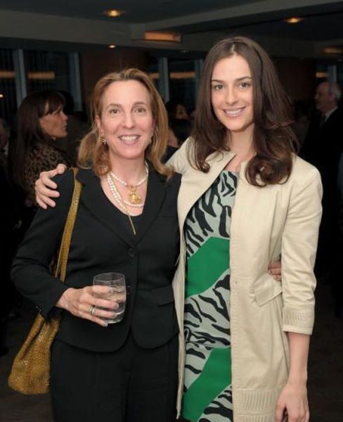 The Most Attractive Heiresses of Big Fortunes (41 pics)