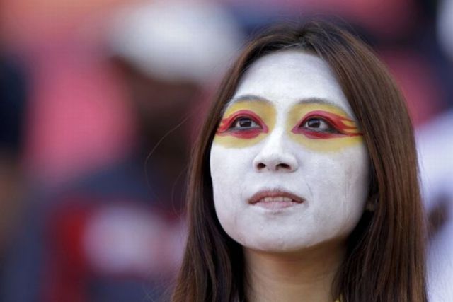 Female World Cup Fans (74 pics)