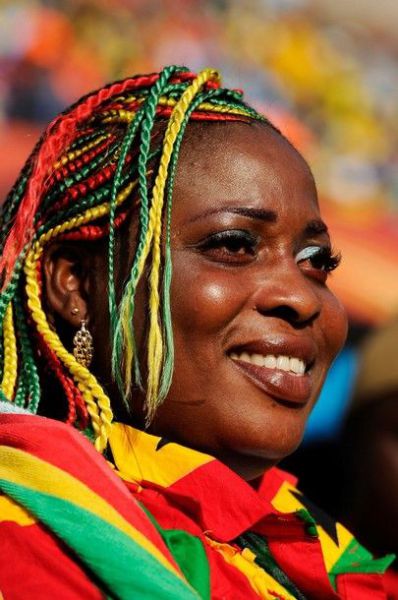 Female World Cup Fans (74 pics)