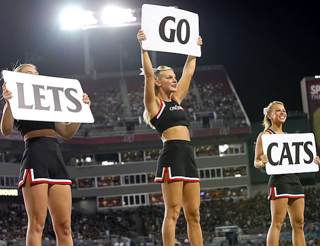 The Best Cheerleader of the Last Week (22 pics)