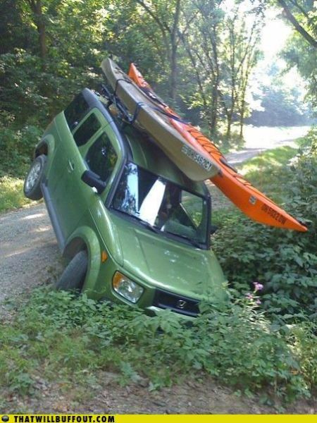 Cars in Hilarious and Weird Situations (83 pics)