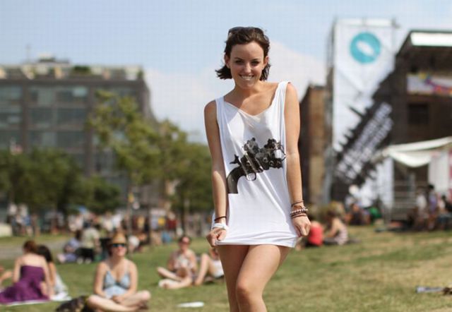 Summer Girls (79 pics)