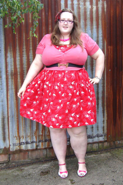 Stylish and Creative Plump Girl (36 pics)