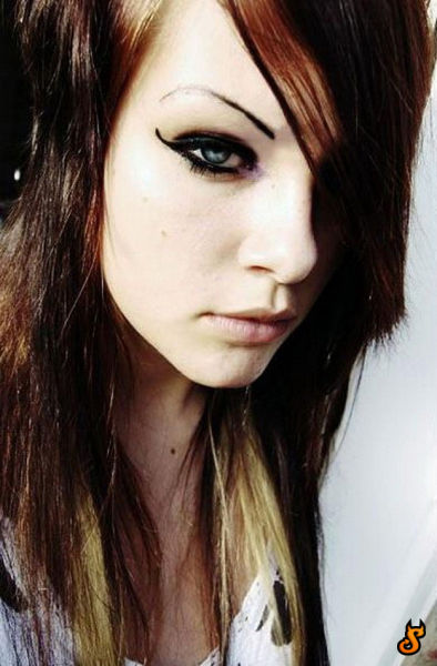 New Selection with Emo Girls (35 pics)