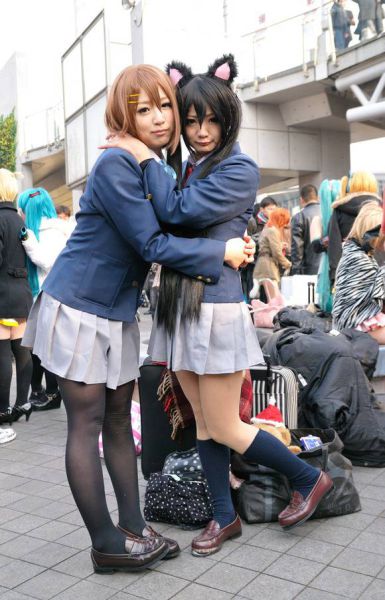 Sexy Cosplay Girls from Comiket