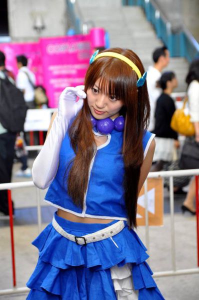 Sexy Cosplay Girls from Comiket