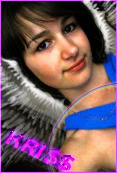 Hot Chicks Show Sexy Side In Social Network Sites