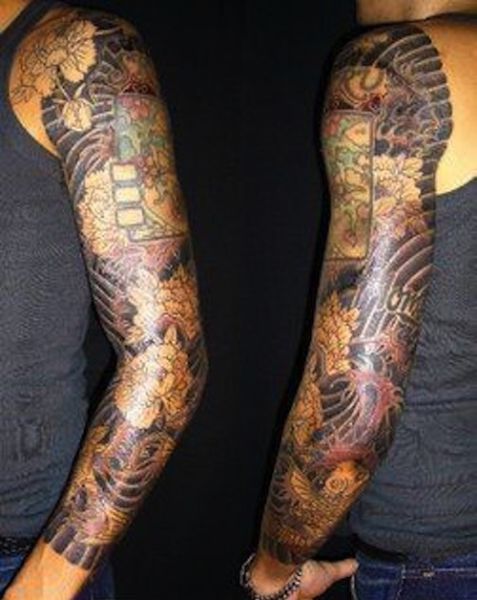 Hot Chicks With Sleeve Tattoos