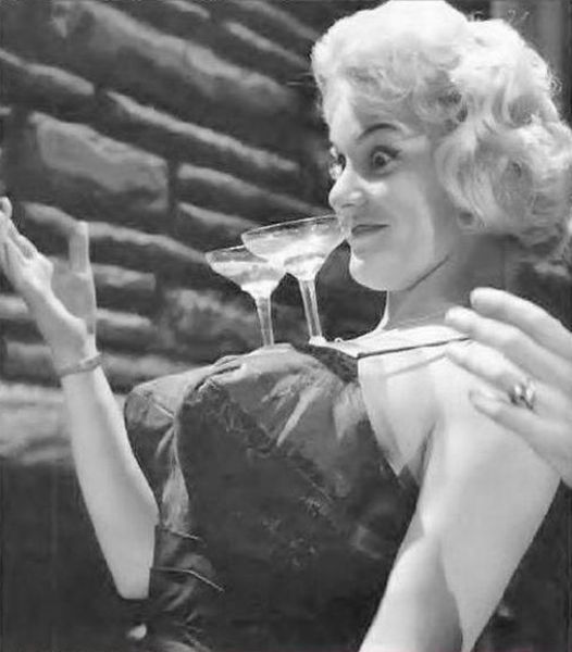 It’s Funny When Blondes Fail