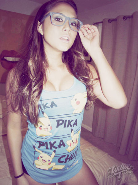 Chicks With Specs