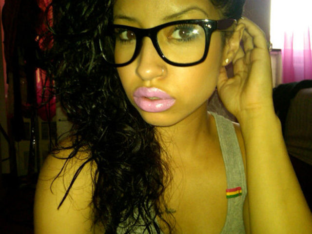 Chicks With Specs