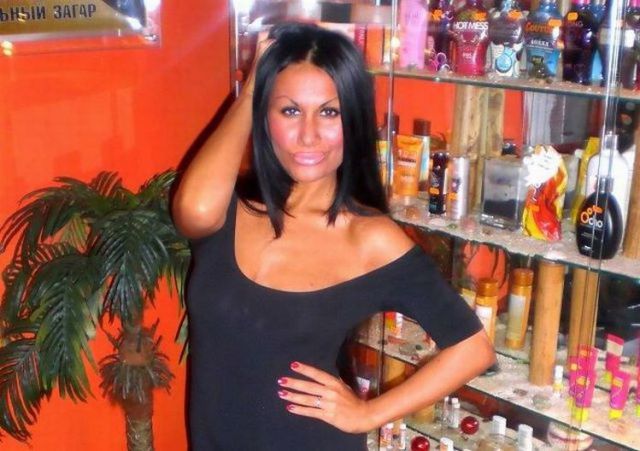 “Glamorous” Russian Social Network Girls