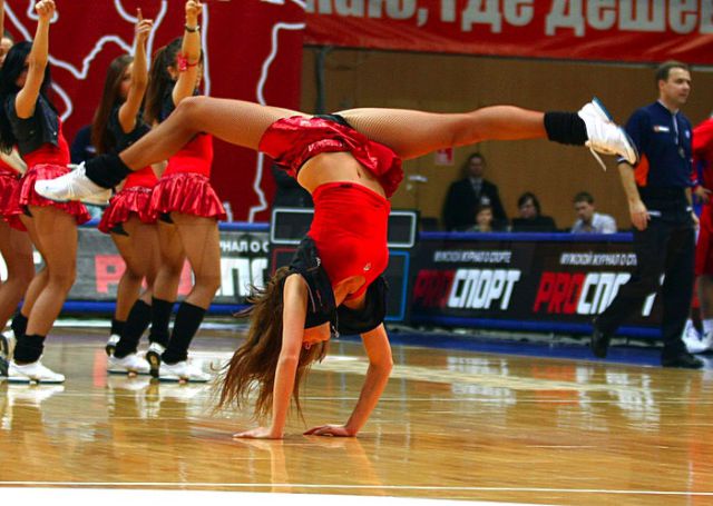 Get Ready for Some Nice Cheerleader Action