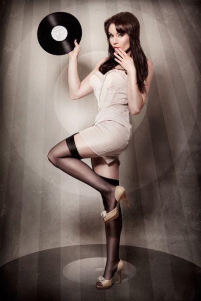 Retro Loveliness with Modern Pin-Up Girls