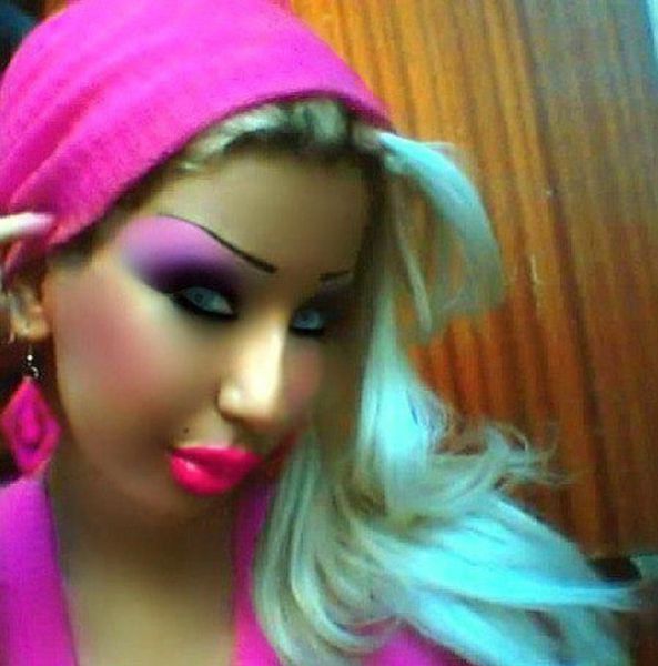 ‘Glamorous’ Chicks from Iranian Social Networks