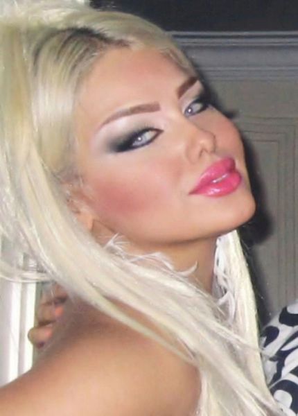 ‘Glamorous’ Chicks from Iranian Social Networks