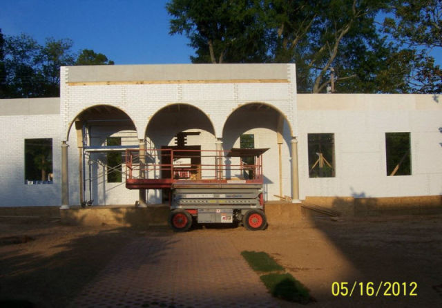 A Look Behind-the-scenes of “The Walking Dead”