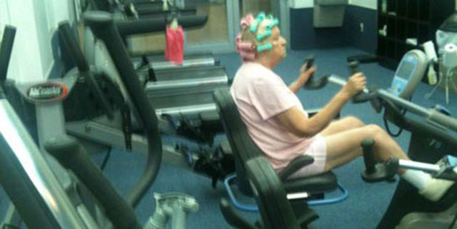 Hilarious Gym Moments Caught on Camera