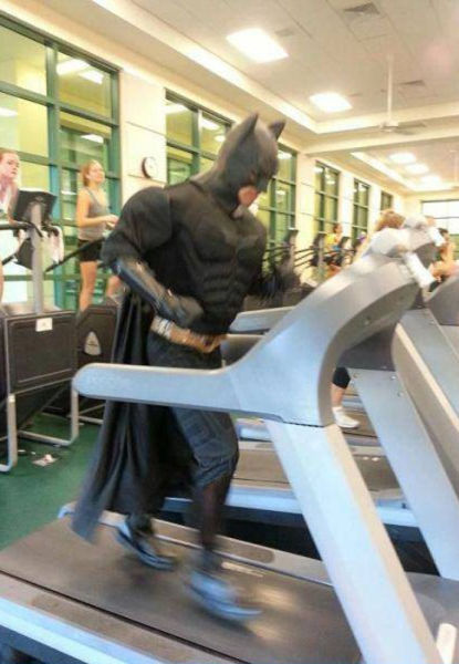 Hilarious Gym Moments Caught on Camera