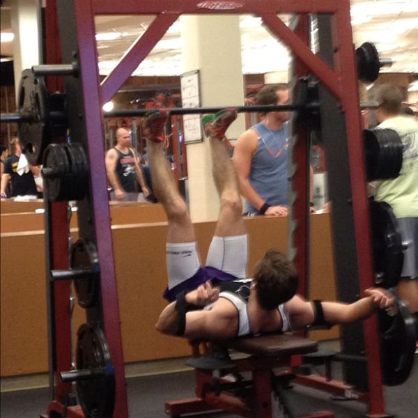 Hilarious Gym Moments Caught on Camera