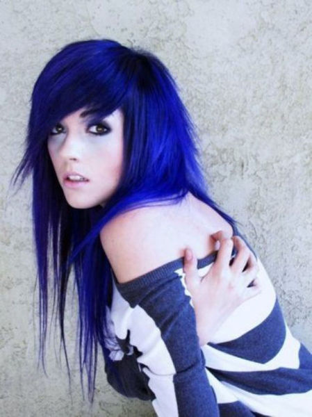 The Sometimes Scary but Still Cute Emo Girls