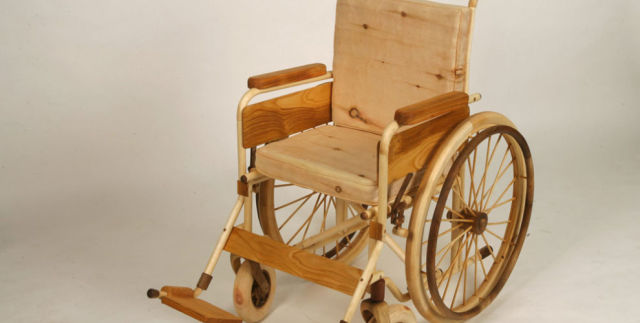 Meet the Amazingly Talented Wood Sculptor