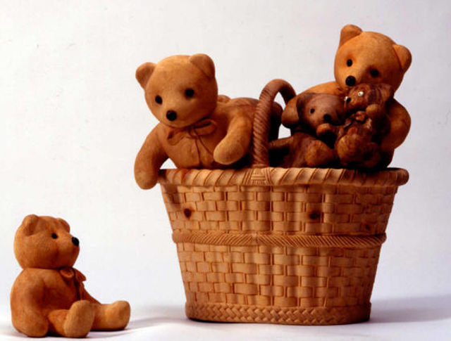 Meet the Amazingly Talented Wood Sculptor