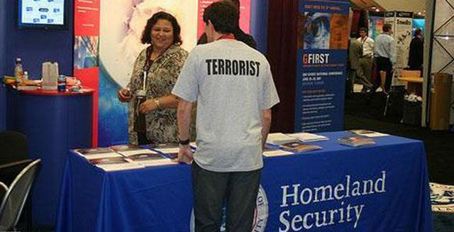 Amusingly Unlucky Wardrobe Malfunctions