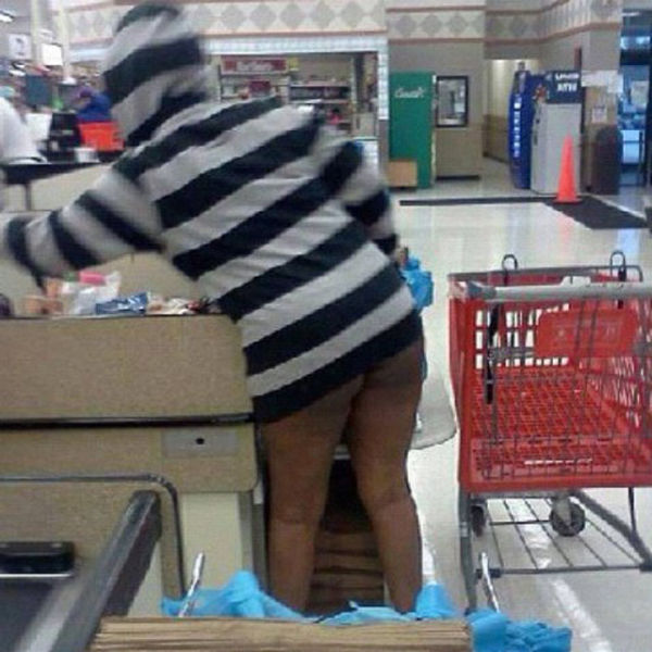 Amusingly Unlucky Wardrobe Malfunctions