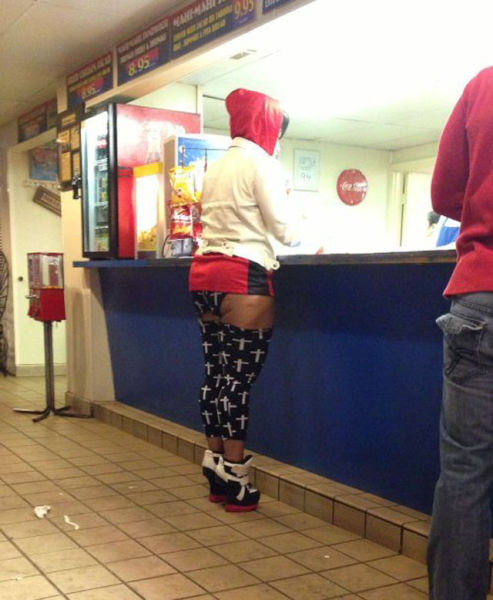 Amusingly Unlucky Wardrobe Malfunctions