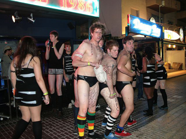 Party Hard the English Way