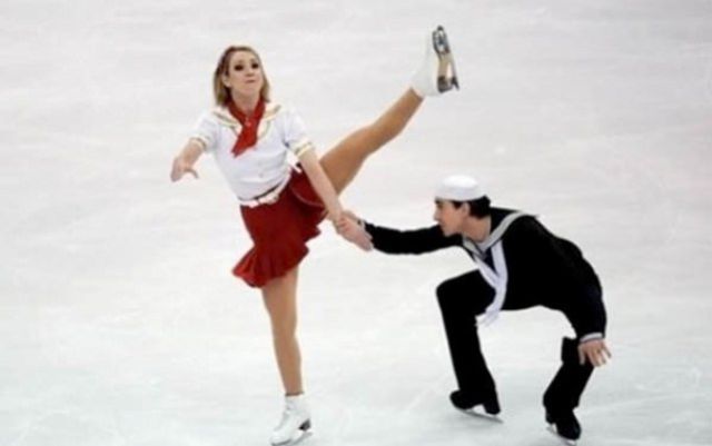 Men Just Can’t Help BUTT Stare