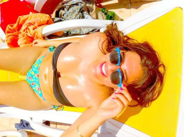 Sexy Facebook Photos of Arab Girls