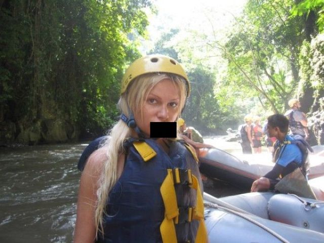 This Girl Never Closes Her Mouth