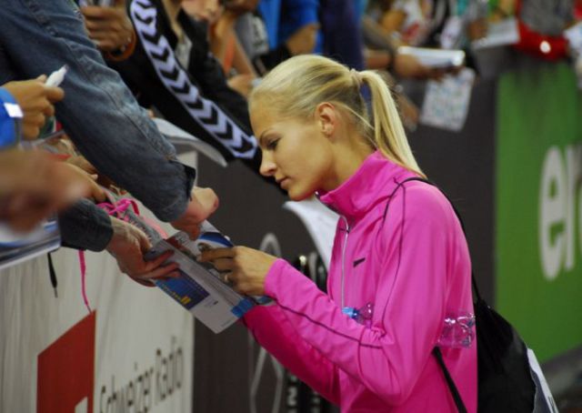 A Cute Blonde Bombshell who Is a Serious Sports Athlete