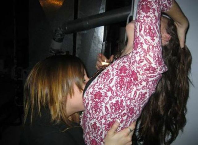 Motorboating Really Rocks