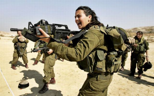 Some of the Hot Israeli Girls in Arms