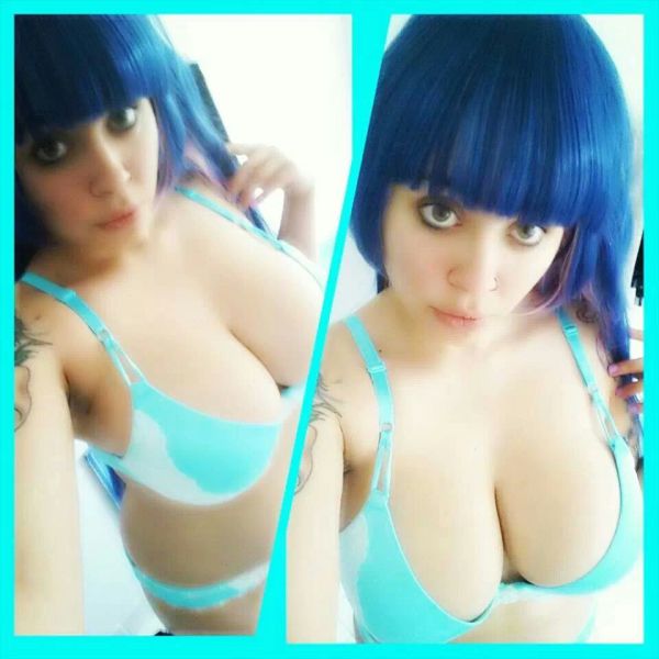 Boys Go Wild for Boobs