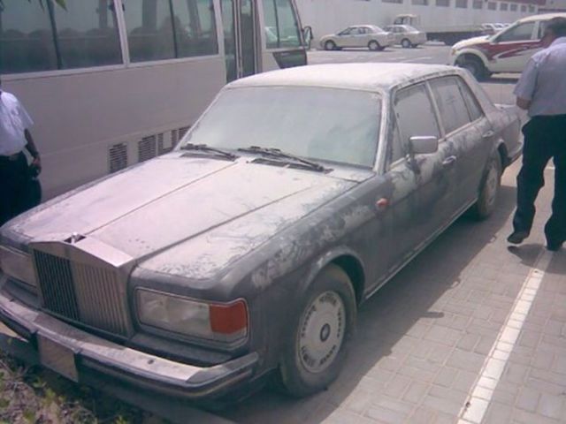 Cool Cars That Dubai People Treat Like Trash