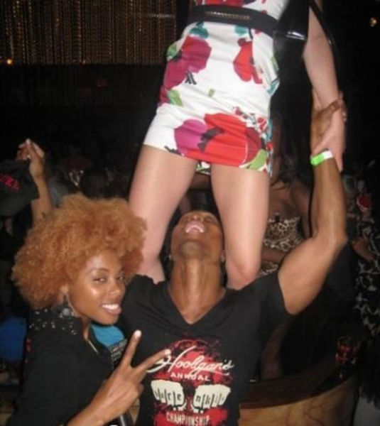 Night Club Photos That Will Make You Die of Shame