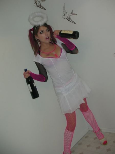 New Leaked Photos of Famous Girls That You Haven’t Seen Yet