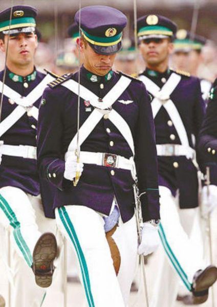 Utterly Hilarious Clothing Malfunctions