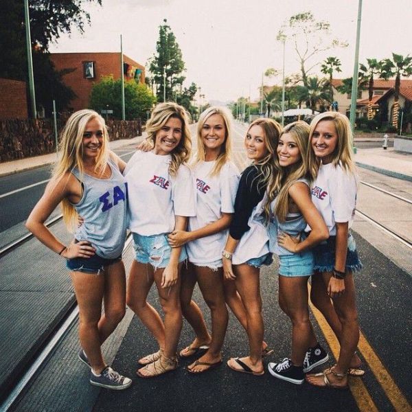 These Sexy College Girls Are All the Motivation You Need to Keep on Studying