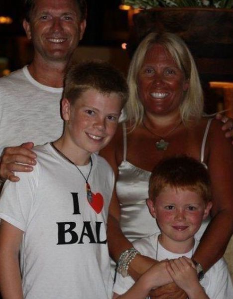 Excellent Examples of Spray Tanning Overkill