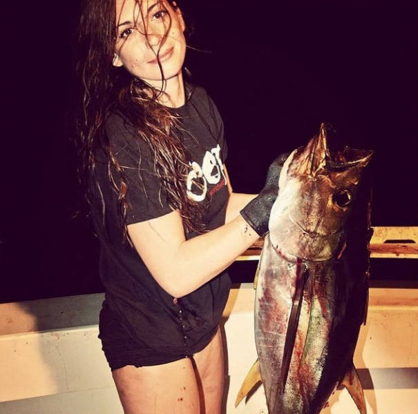 The Hottest Spear-Fisherwoman in the World