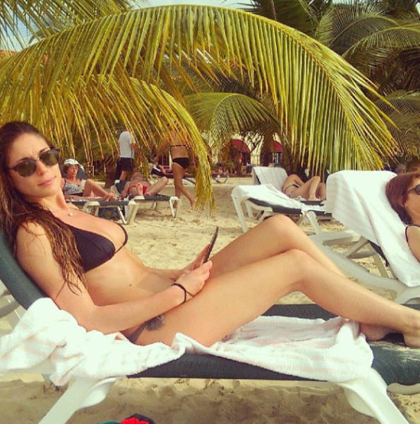 The Hottest Spear-Fisherwoman in the World