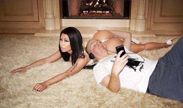 This Dude Has a Lot of Celebrity Friends